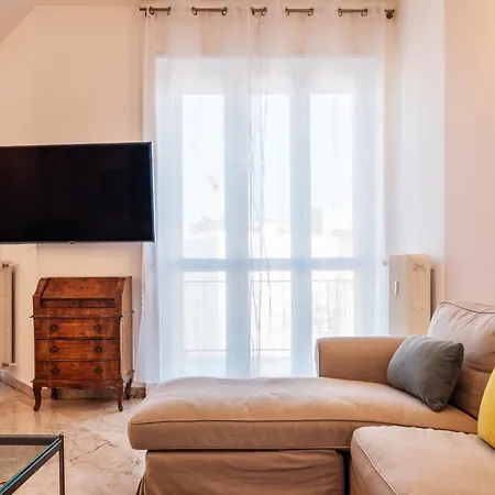Agata Flexyrent Apartment Milan